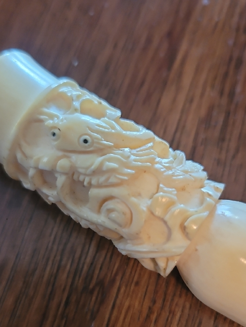 Carved Ivory-Colored Ornate Handle - Picture 2 of 5